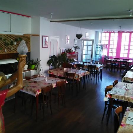 Aigurande Le Relais De La Marche酒店 外观 照片